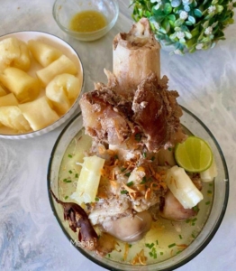Makanan Khas Ksuku Kaili "Kaledo"