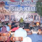 Wakil Gubernur Sulawesi Tengah, dr. Reny A Lamadjido dalam kegiatan Komunitas Seniman Budayawan Bicara